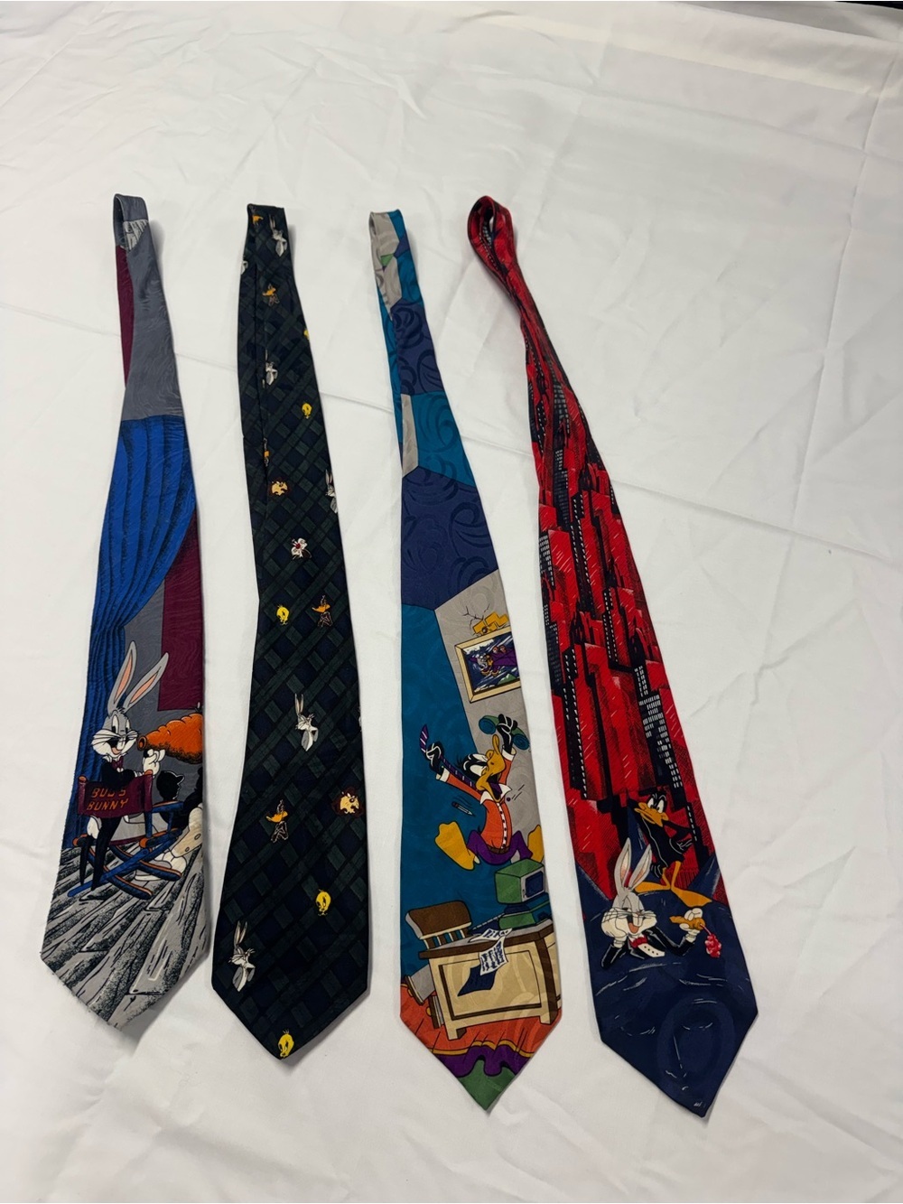 Vintage 90’s Looney Tunes Necktie Lot – 4 Licensed Character Ties